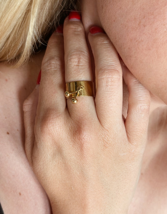 Bar à Charm’s - Bague personnalisée dorée